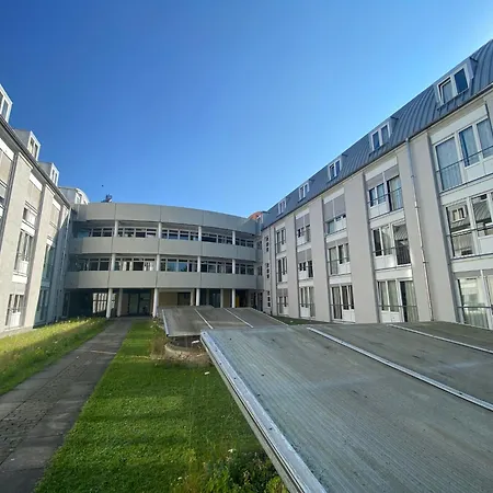 Des Goethe-institut Aparthotel *